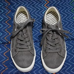 Taos Plim Soul Sneaker